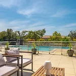 Les Arbousiers - Piscine Chauffee Securisee - 210m2 - 4 *