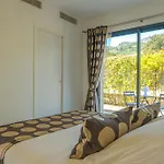 Les Arbousiers - Piscine Chauffee Securisee - 210m2 - 4 Daire Porto-Vecchio (Corsica)