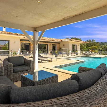 Les Arbousiers - Piscine Chauffée Sécurisée - 210m2 - 4 Appartement