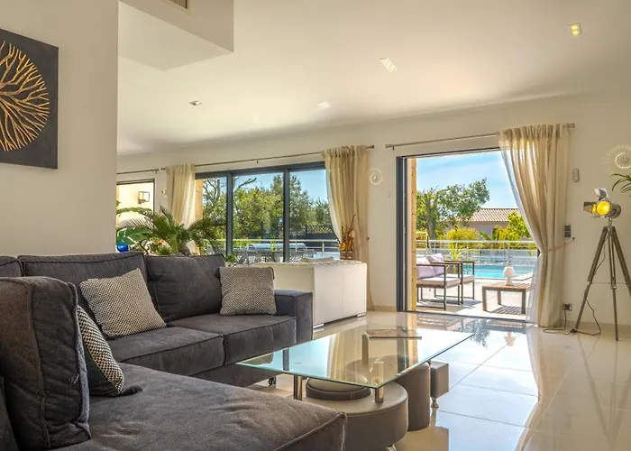 Les Arbousiers - Piscine Chauffée Sécurisée - 210m2 - 4 Apartamento Porto Vecchio