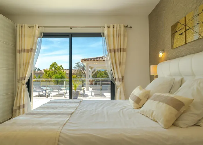 Les Arbousiers - Piscine Chauffée Sécurisée - 210m2 - 4 * Porto Vecchio