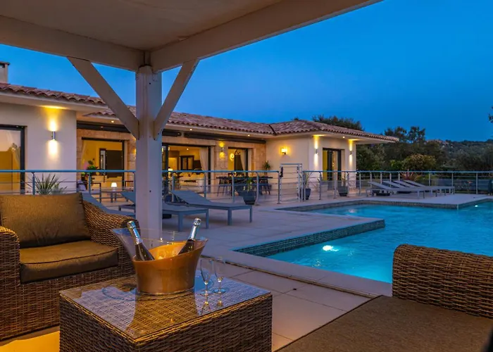 Les Arbousiers - Piscine Chauffee Securisee - 210m2 - 4 Apartment *