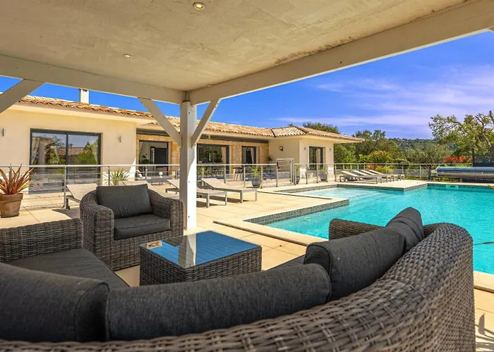 Les Arbousiers - Piscine Chauffée Sécurisée - 210m2 - 4 Apartamento